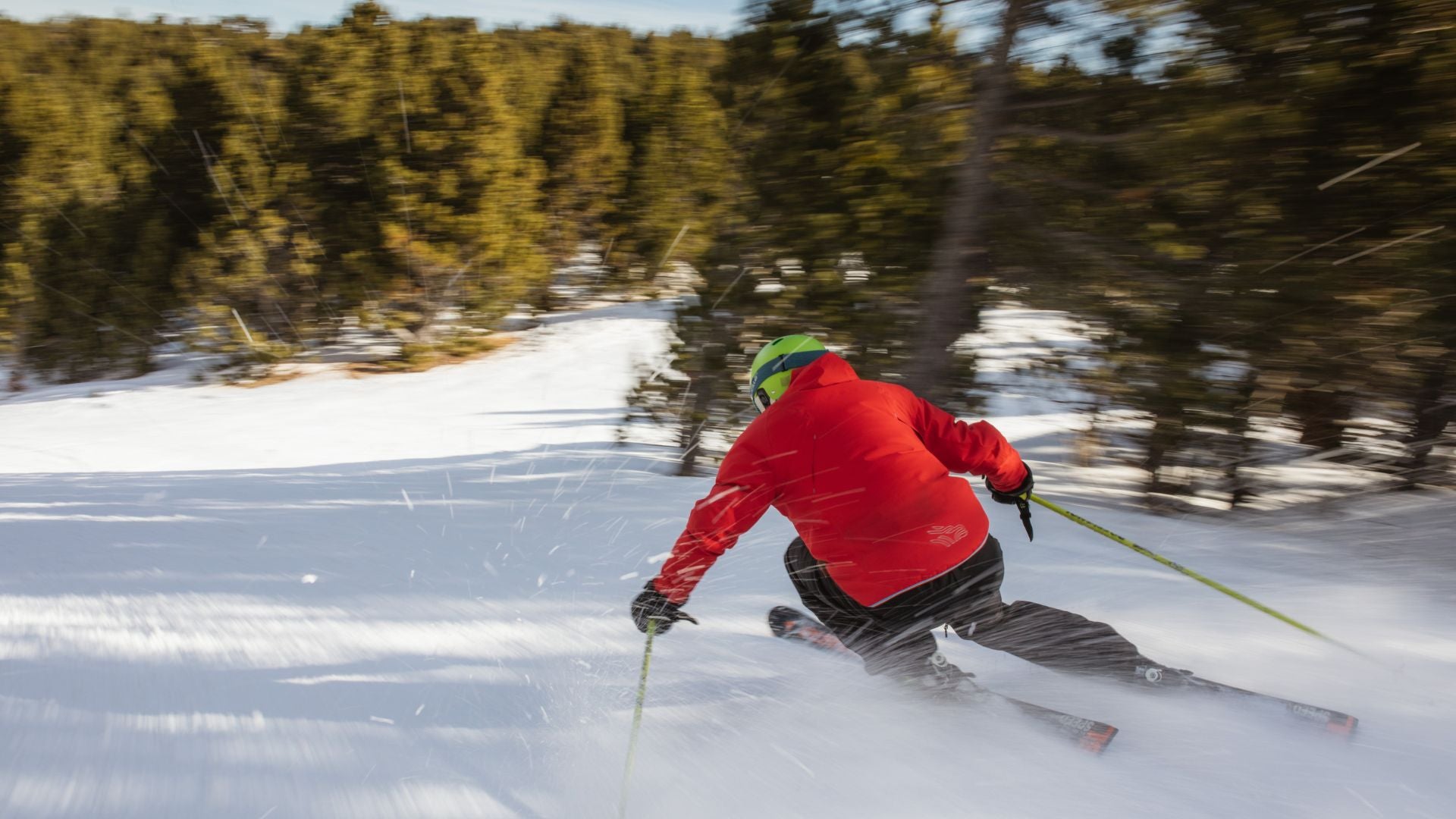 Imagen esquiando en los Pirineos con Gall fer Socks calcetines técnicos de esquí